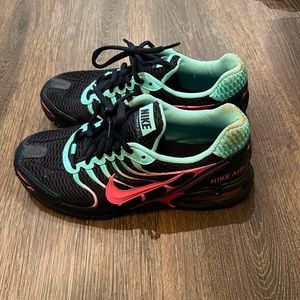 Nike airmax running shoes